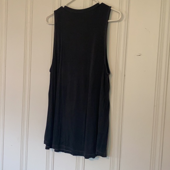 Dark Gray AEO Soft&Sexy Tank w/ crisscross front - Picture 3 of 4